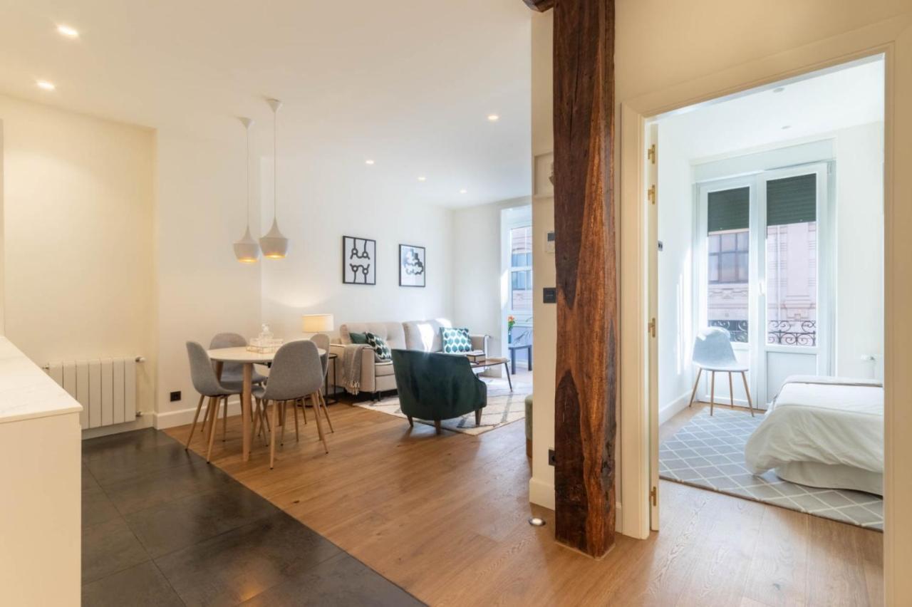 Luxury Guggenheim Museum Apartment Bilbao Luaran gambar