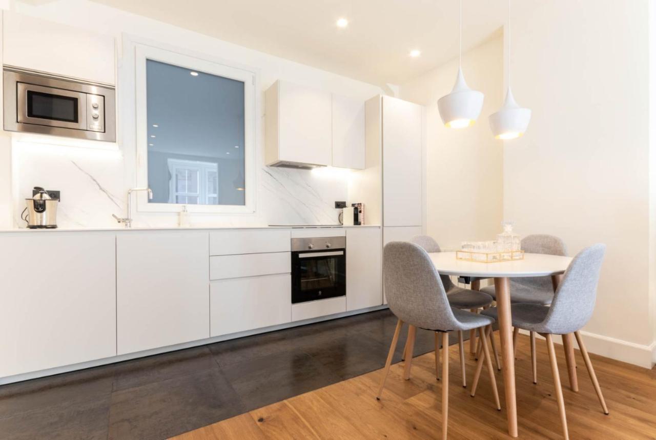 Luxury Guggenheim Museum Apartment Bilbao Luaran gambar
